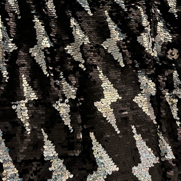 Black and Silver Sequin Suit with Lightning Pattern 2xl (see measurements) NWOT - Picture 4 of 7